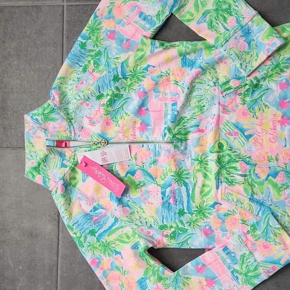 Lilly Loves California Skipper Popover - Picture 2 of 10